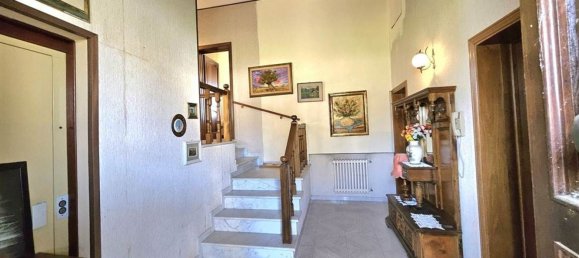 7 rooms Villa in Montignoso, Italy No. 48867 6