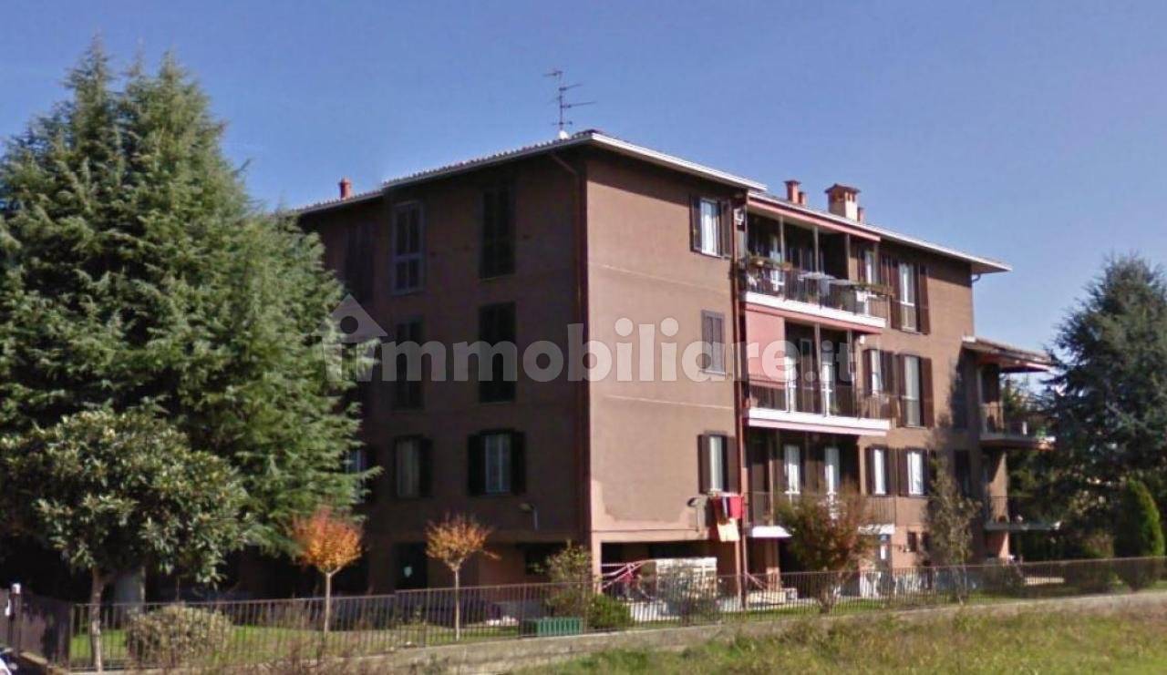 Bureau à Pavia, Italy 87m² No. 107078