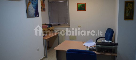 4 rooms Office in San Benedetto del Tronto, Italy No. 256176 2