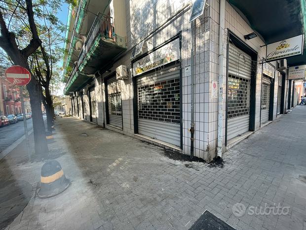 Escritório de 1 divisão em Catania, Italy N.º 251939