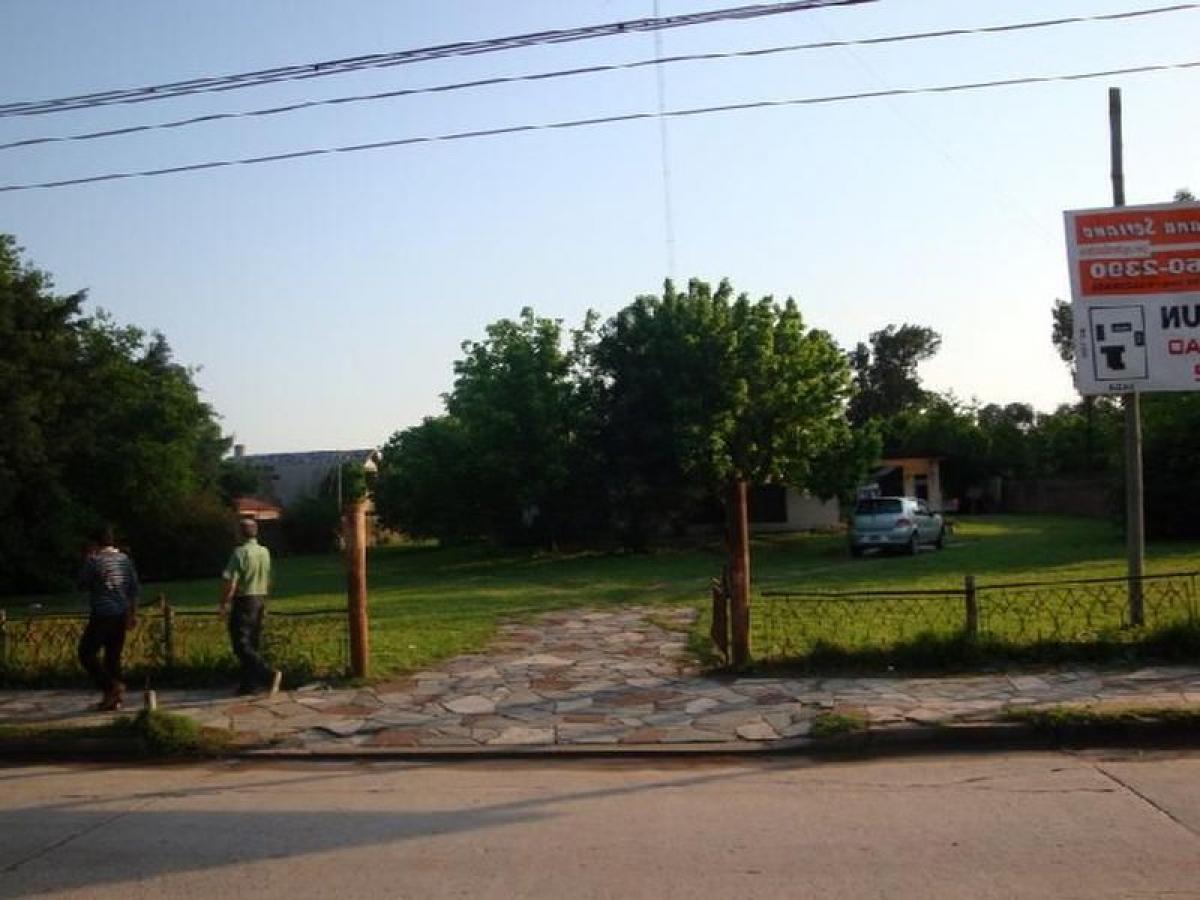  Land in Moreno, Argentina No. 42498