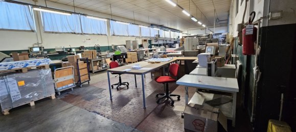 Armazém em Calcinato, Italy 450 m² N.º 82094 9