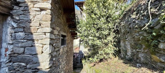 5 rooms House in Molini di Triora, Italy No. 37311 3