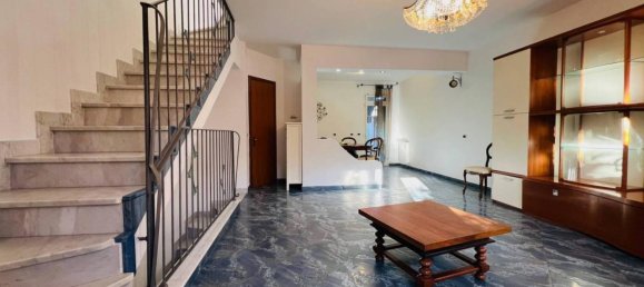 7-Zimmer Haus in Massa, Italy, Nr. 40217 6