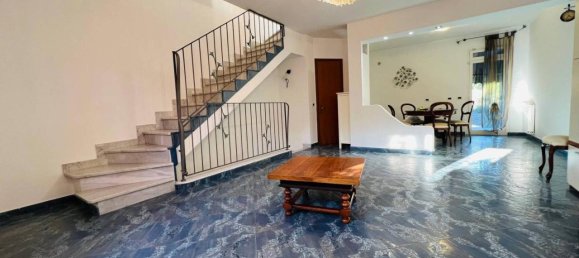 7-Zimmer Haus in Massa, Italy, Nr. 40217 5