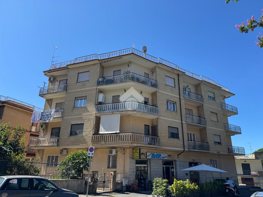 2 غرف نوم شقة في Genzano di Roma, Italy رقم 298316