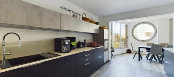 Квартира с 3 спальнями в Аяччо, Франция № 248668 8