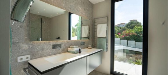 Villa T6 em La Quinta, Spain N.º 58553 37