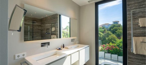 Villa T6 em La Quinta, Spain N.º 58553 36