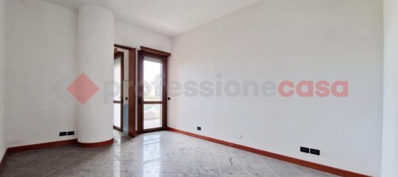 3 rooms Apartment in L'Aquila, Italy No. 167996 14