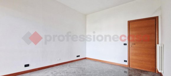 3 rooms Apartment in L'Aquila, Italy No. 167996 17