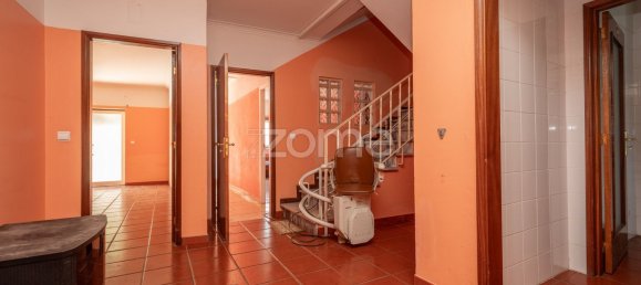 9 bedrooms House in Coimbra, Portugal No. 92230 42