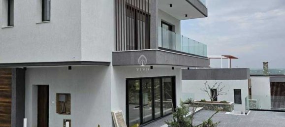 6 bedrooms Villa in Parekklisia, Cyprus No. 18969 2