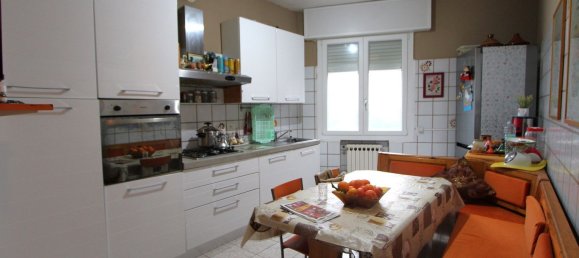 Apartamento de 7 habitaciónes en Valsamoggia, Italy No. 144530 9