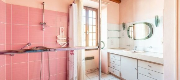 3 bedrooms House in Occitanie, France No. 335120 5