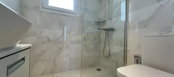 3 bedrooms Penthouse in Mesa Geitonia, Cyprus No. 1420 13