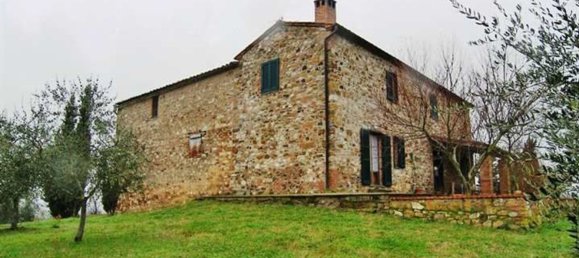 3 rooms House in Asciano, Italy No. 156920 6