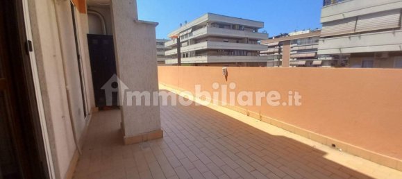 2 Schlafzimmer Penthouse in Rome, Italy, Nr. 143066 33
