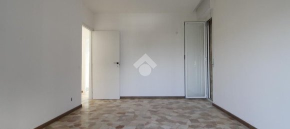 2غرفة شقة في Cerro Maggiore, Italy رقم 61327 12