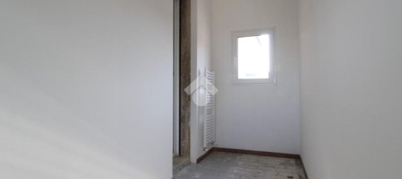 2غرفة شقة في Cerro Maggiore, Italy رقم 61327 4