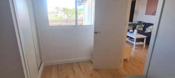 Apartamento de 2 dormitorios en Torrevieja, Spain No. 97657 13