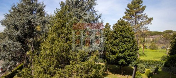 3 bedrooms Apartment in Rome, Italy No. 331604 11