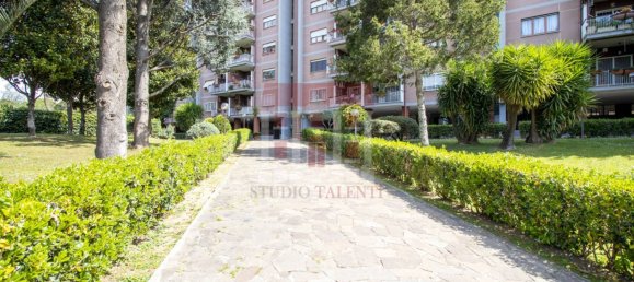 3 bedrooms Apartment in Rome, Italy No. 331604 19