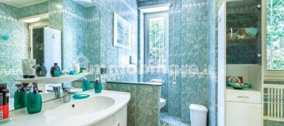 5 bedrooms Apartment in Rome, Italy No. 198052 28