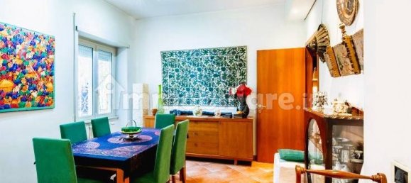 5 bedrooms Apartment in Rome, Italy No. 198052 14
