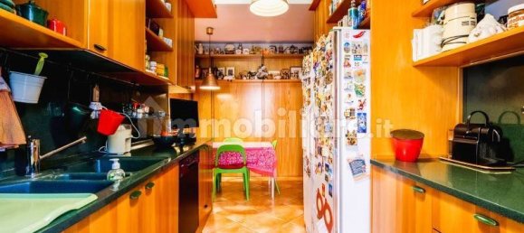 5 bedrooms Apartment in Rome, Italy No. 198052 16