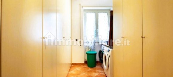 5 bedrooms Apartment in Rome, Italy No. 198052 27