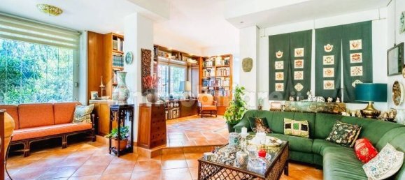 5 bedrooms Apartment in Rome, Italy No. 198052 10