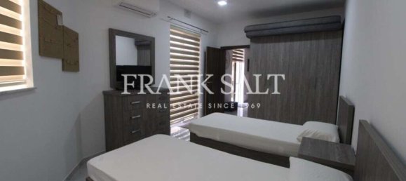 2 bedrooms Apartment in Xlendi, Malta No. 5949 11