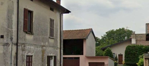 3 bedrooms House in Bulgarograsso, Italy No. 380602 2