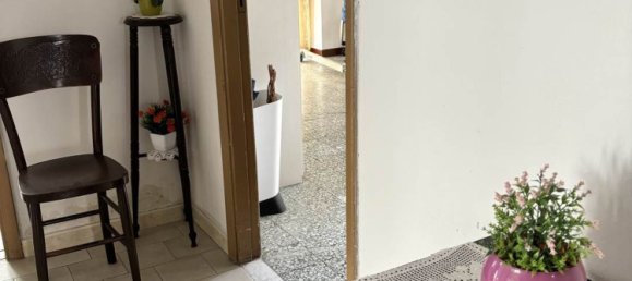 6-salle Appartement à Cagliari, Italy No. 51569 11