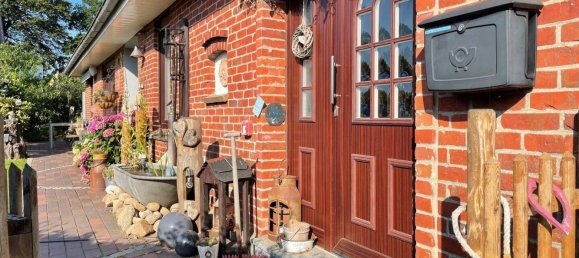 7 rooms Apartment in Cuxhaven, Germany No. 365469 2