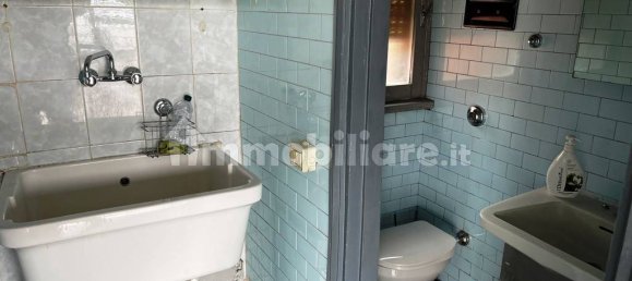 Коммерческая недвижимость с 2 комнатами в Бергамо, Италия № 110217 11