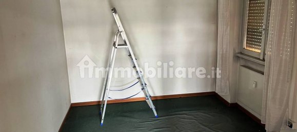 Коммерческая недвижимость с 2 комнатами в Бергамо, Италия № 110217 6