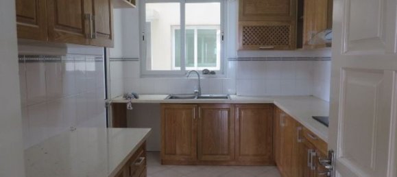 4 bedrooms Apartment in Tay Ho, Vietnam No. 379 4