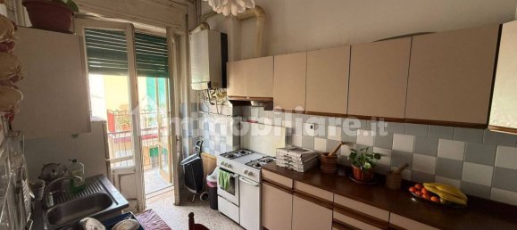 3 bedrooms Apartment in Salerno, Italy No. 93081 4