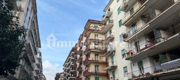 3 bedrooms Apartment in Salerno, Italy No. 93081 2