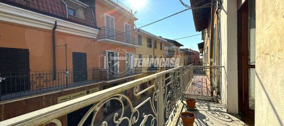 Casa de 3 dormitorios en Livorno Ferraris, Italy No. 294138 8