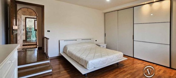 6-Zimmer Villa in Uzzano, Italy, Nr. 158487 25