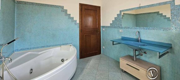 6-Zimmer Villa in Uzzano, Italy, Nr. 158487 31