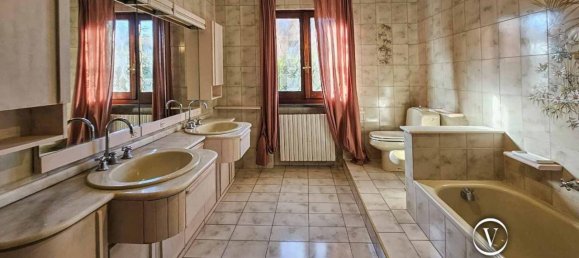6-Zimmer Villa in Uzzano, Italy, Nr. 158487 41