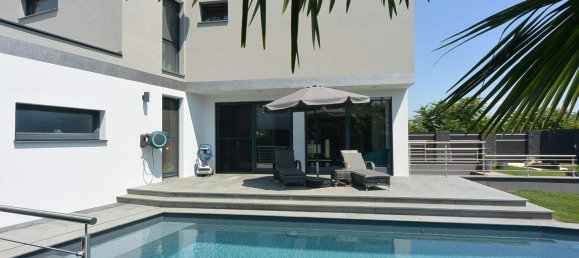7 rooms Villa in Neudorf, Austria No. 218532 2
