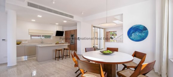 4 bedrooms Villa in Paphos, Cyprus No. 3911 16