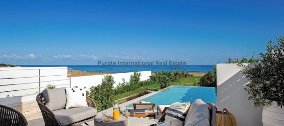 4 bedrooms Villa in Paphos, Cyprus No. 3911 15