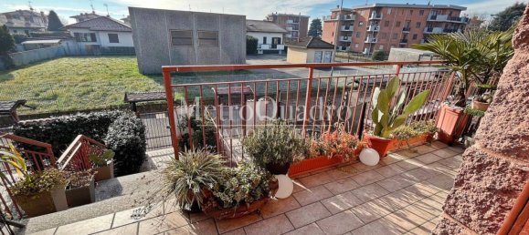 2 bedrooms Apartment in Roncello, Italy No. 238798 5