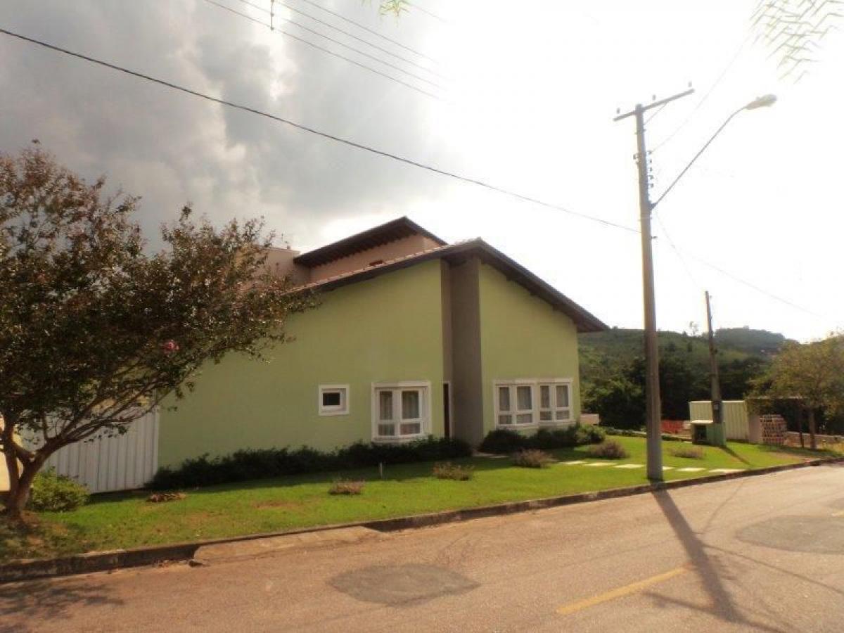 4 bedrooms House in Sao Paulo, Brazil No. 587175